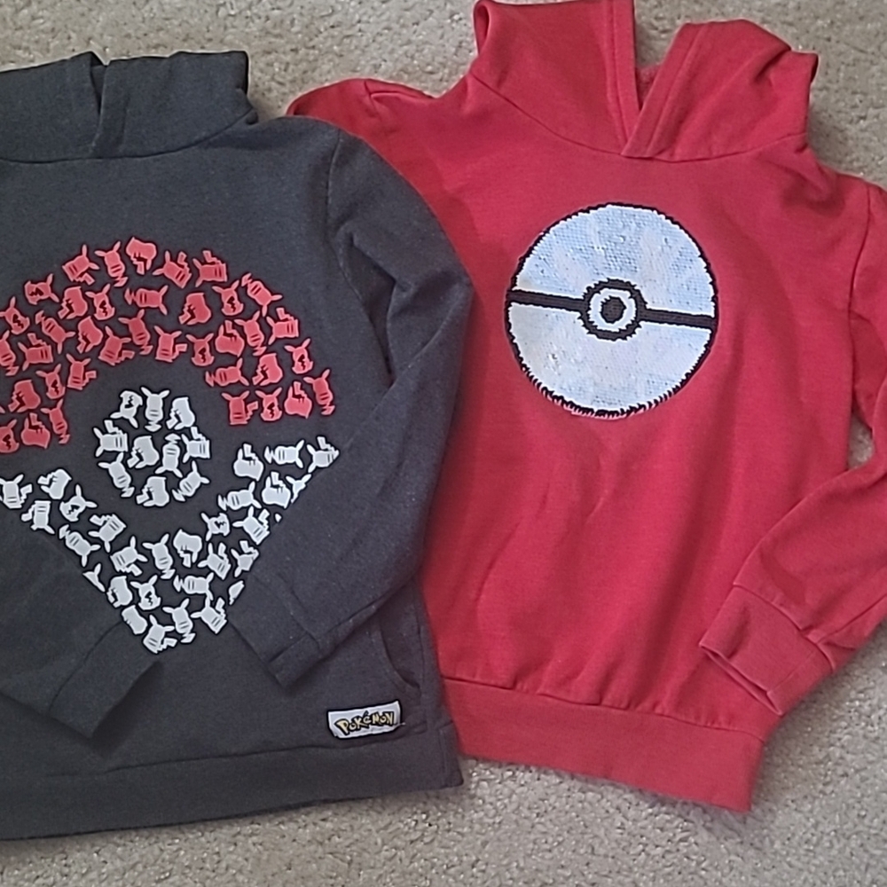 Pokemon Kids Hoodies - size S